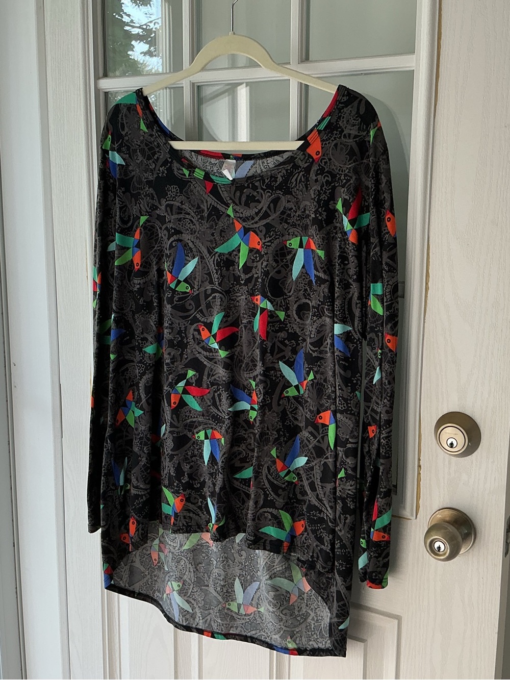 LuLaRoe Lynnae Black Long-Sleeve Tee with Multicolor Bird Print